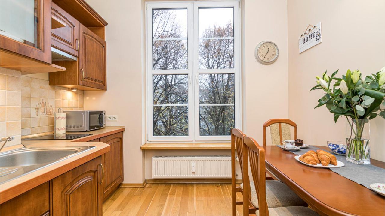 Maya'S Flats & Resorts - Old Town Dluga 72 One Storey Gdansk Luaran gambar