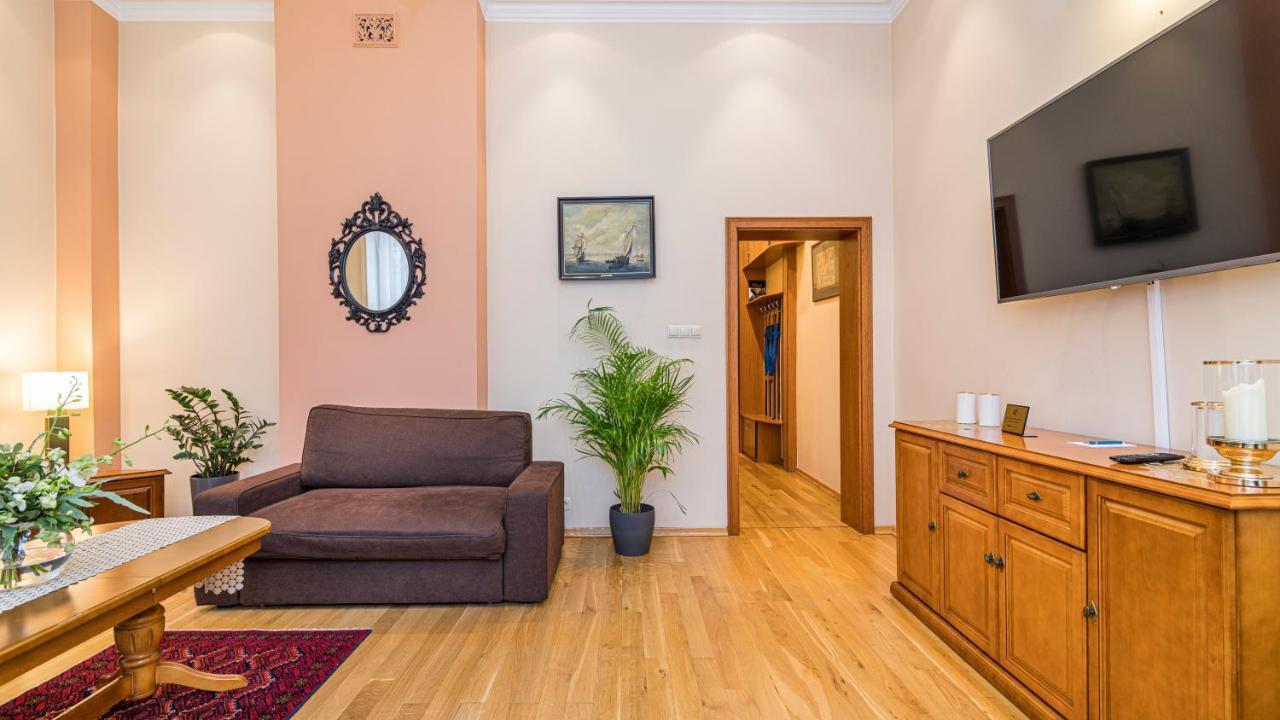 Maya'S Flats & Resorts - Old Town Dluga 72 One Storey Gdansk Luaran gambar