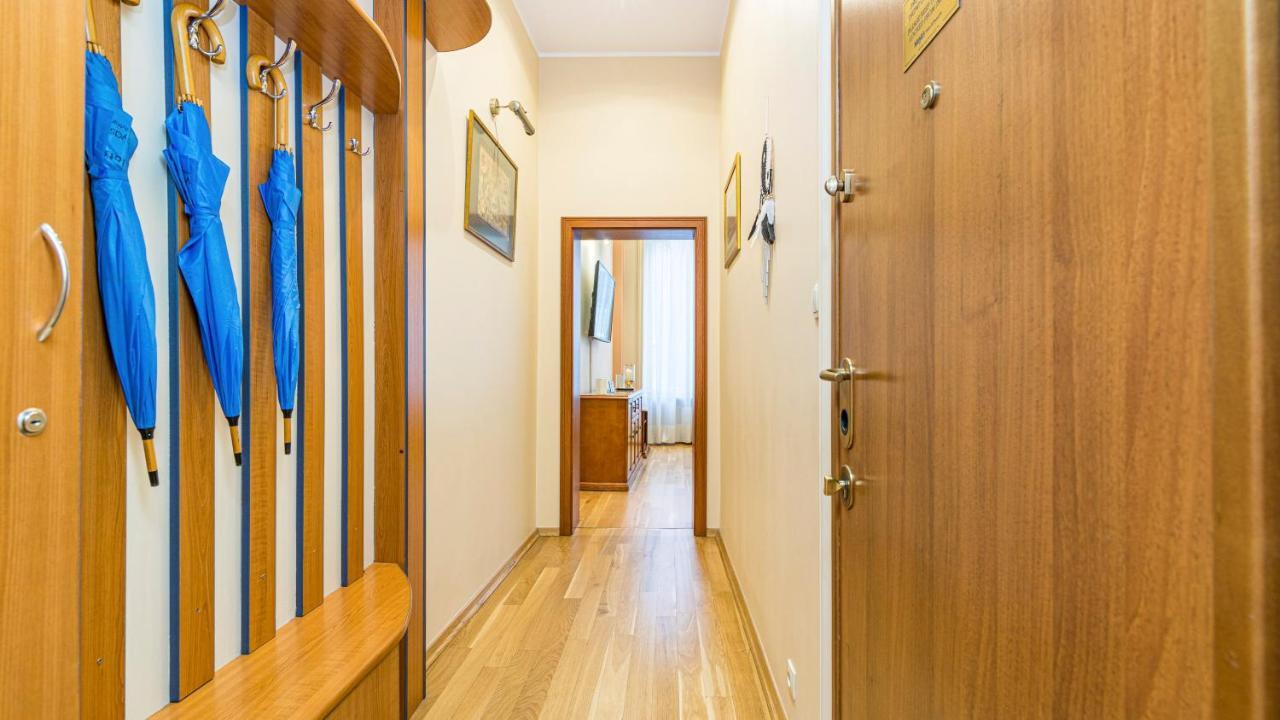 Maya'S Flats & Resorts - Old Town Dluga 72 One Storey Gdansk Luaran gambar