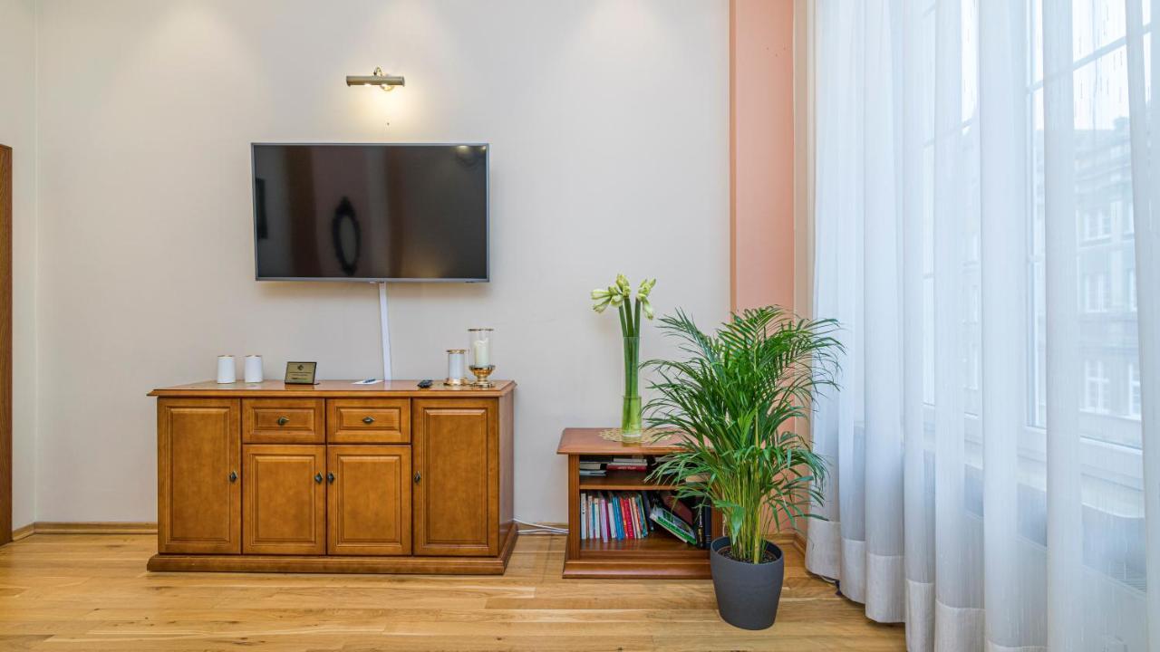 Maya'S Flats & Resorts - Old Town Dluga 72 One Storey Gdansk Luaran gambar